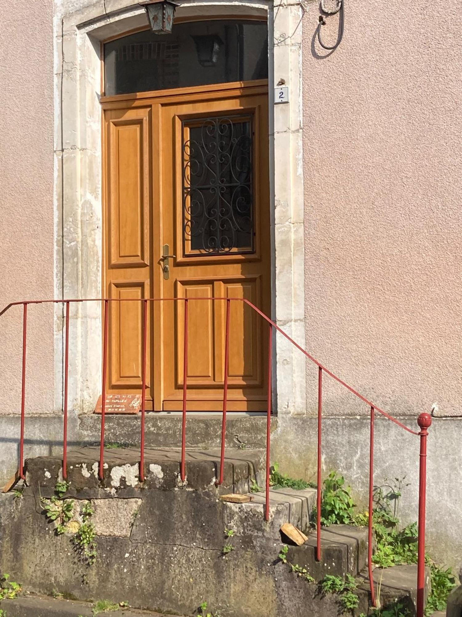Sur Les Ailes Du Papillon-la * Saint-Sauveur-en-Puisaye